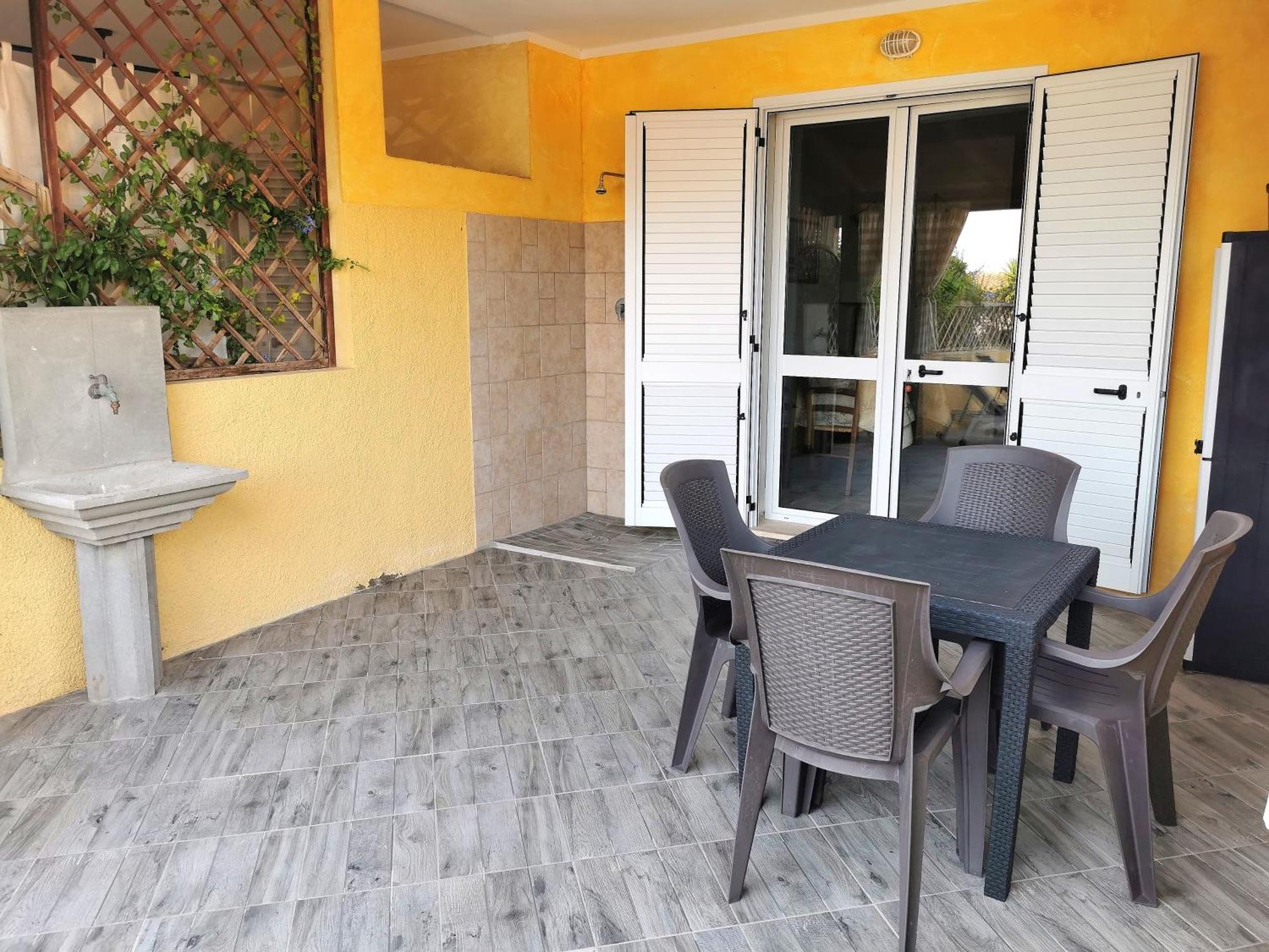 Apartamento La Casa Di Angelo Tresnuraghes Exterior foto